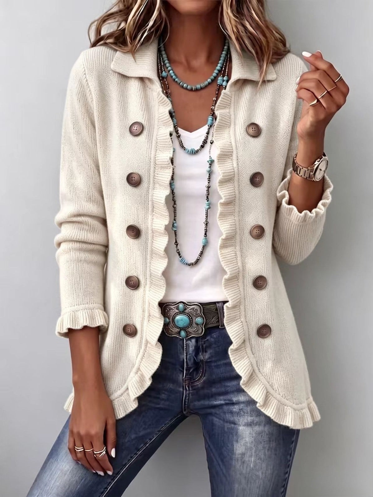 Antonia | Chaqueta de Punto Color Marfil con Volantes