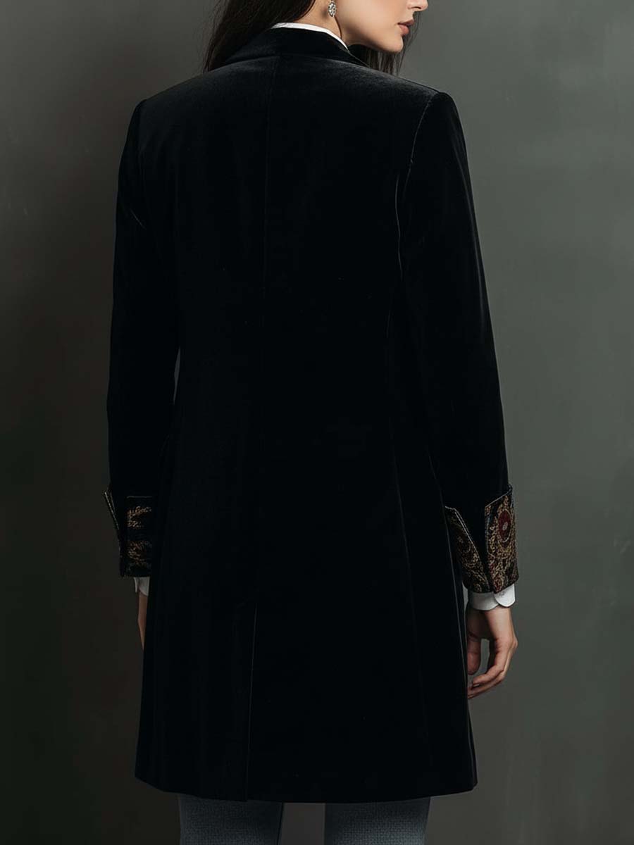 Leontina | Blazer Entallado con Estampado Barroco Negro