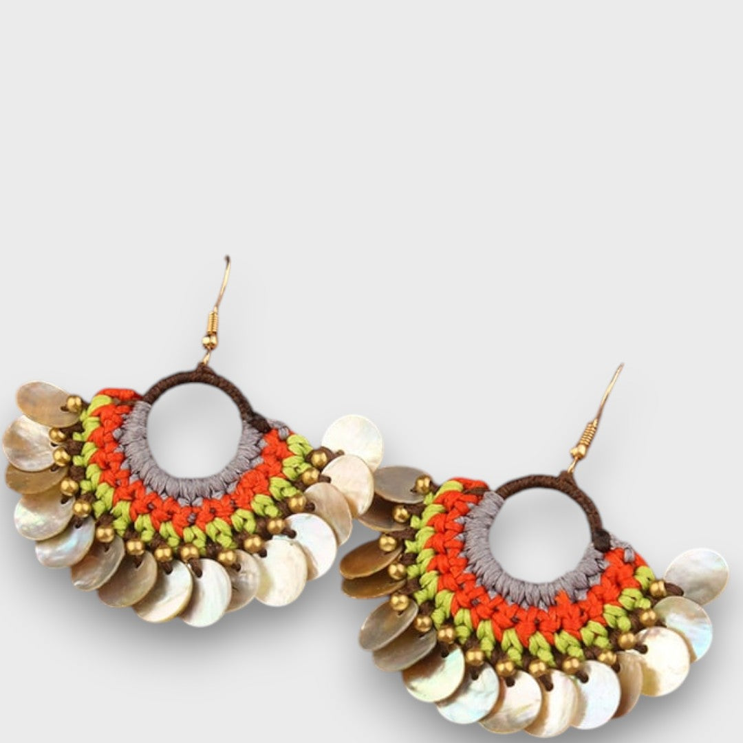 Isalda – Pendientes Vintage con Madera y Perlas