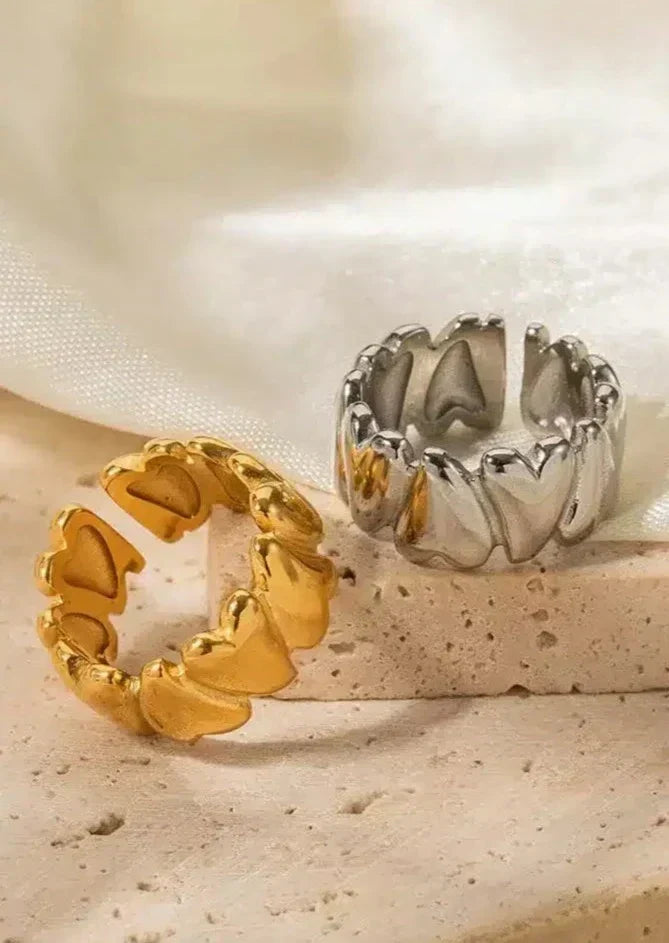 Hazel | Anillo de Corazón Envolvente