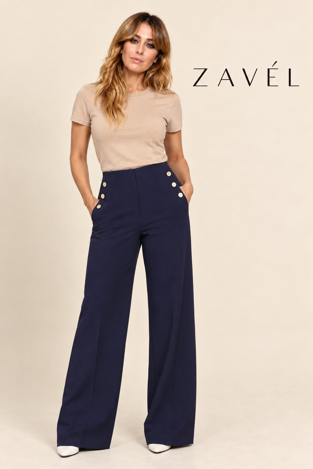 Mónica- Pantalón elástico de tiro alto y botones dorados
