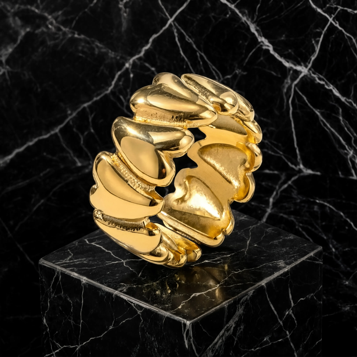 Hazel | Anillo de Corazón Envolvente