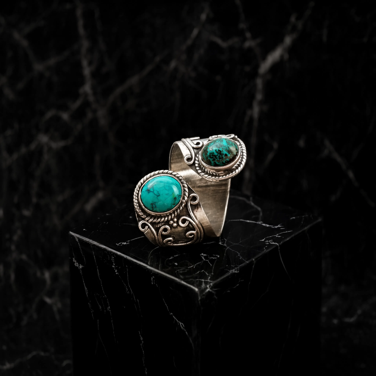 Anillo en espiral de plata turquesa vintage