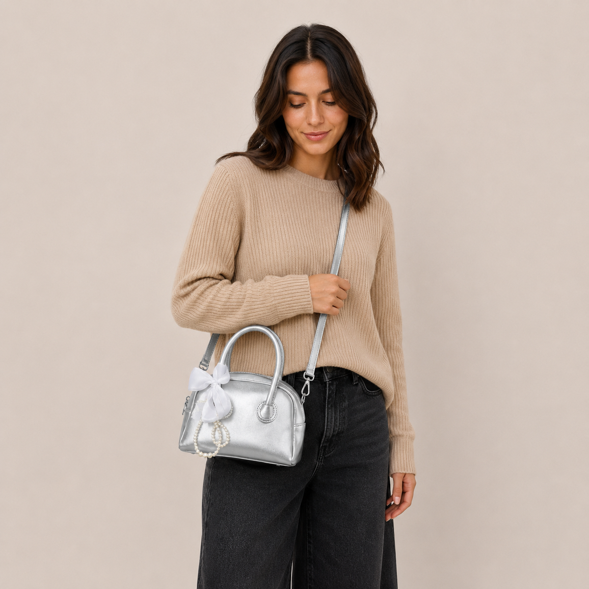 Bolso de mano metalizado Perla