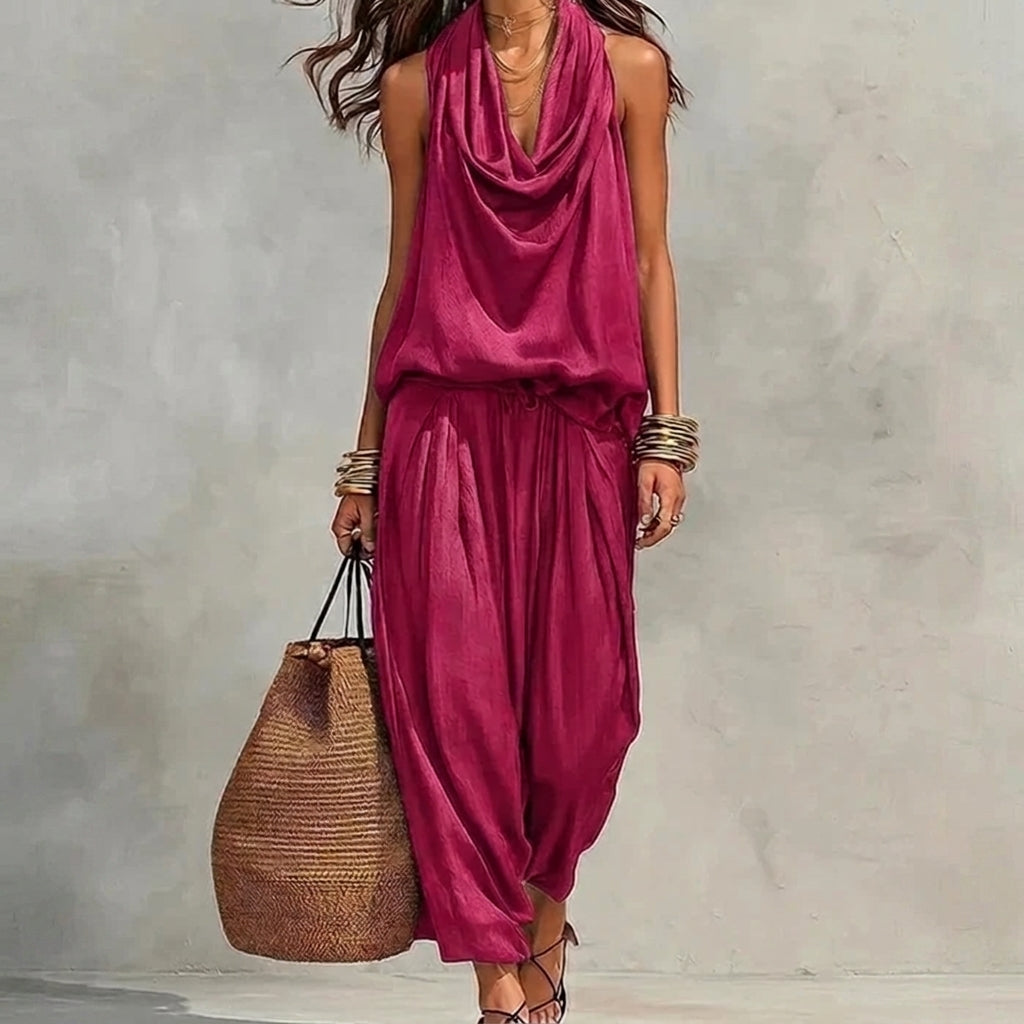 Ambra | Conjunto fluido con top halter drapeado y pantalón