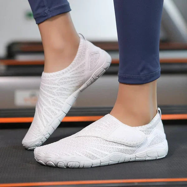 Elia - Zapatillas barefoot de senderismo antideslizantes y cómodas