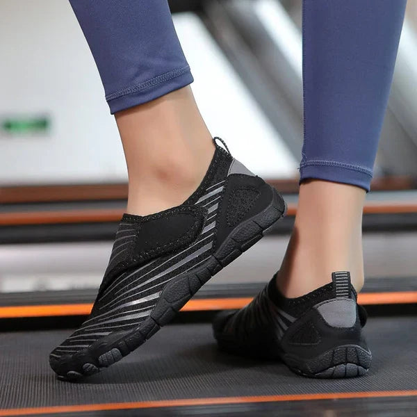 Elia - Zapatillas barefoot de senderismo antideslizantes y cómodas