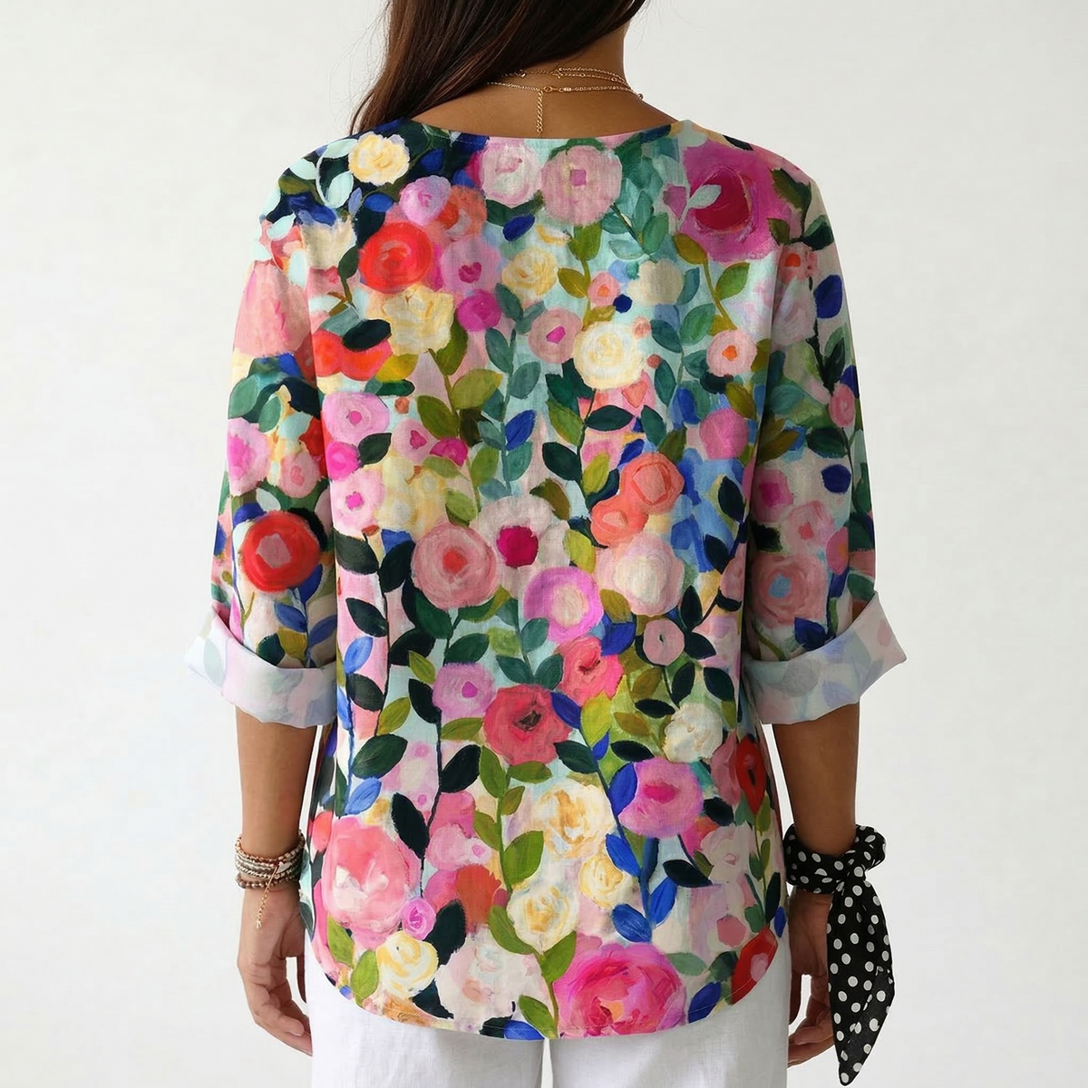 Gabriela | Blusa Floral Vibrante con Detalle de Botón