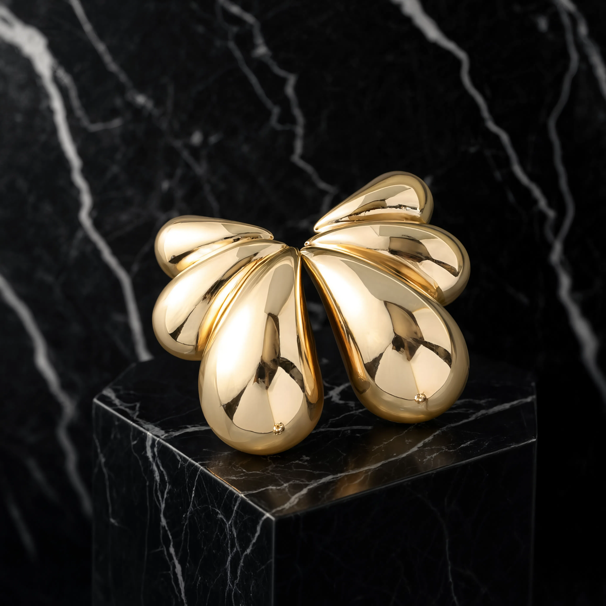 Demi | Pendientes de Perno en Forma de Ala de Mariposa