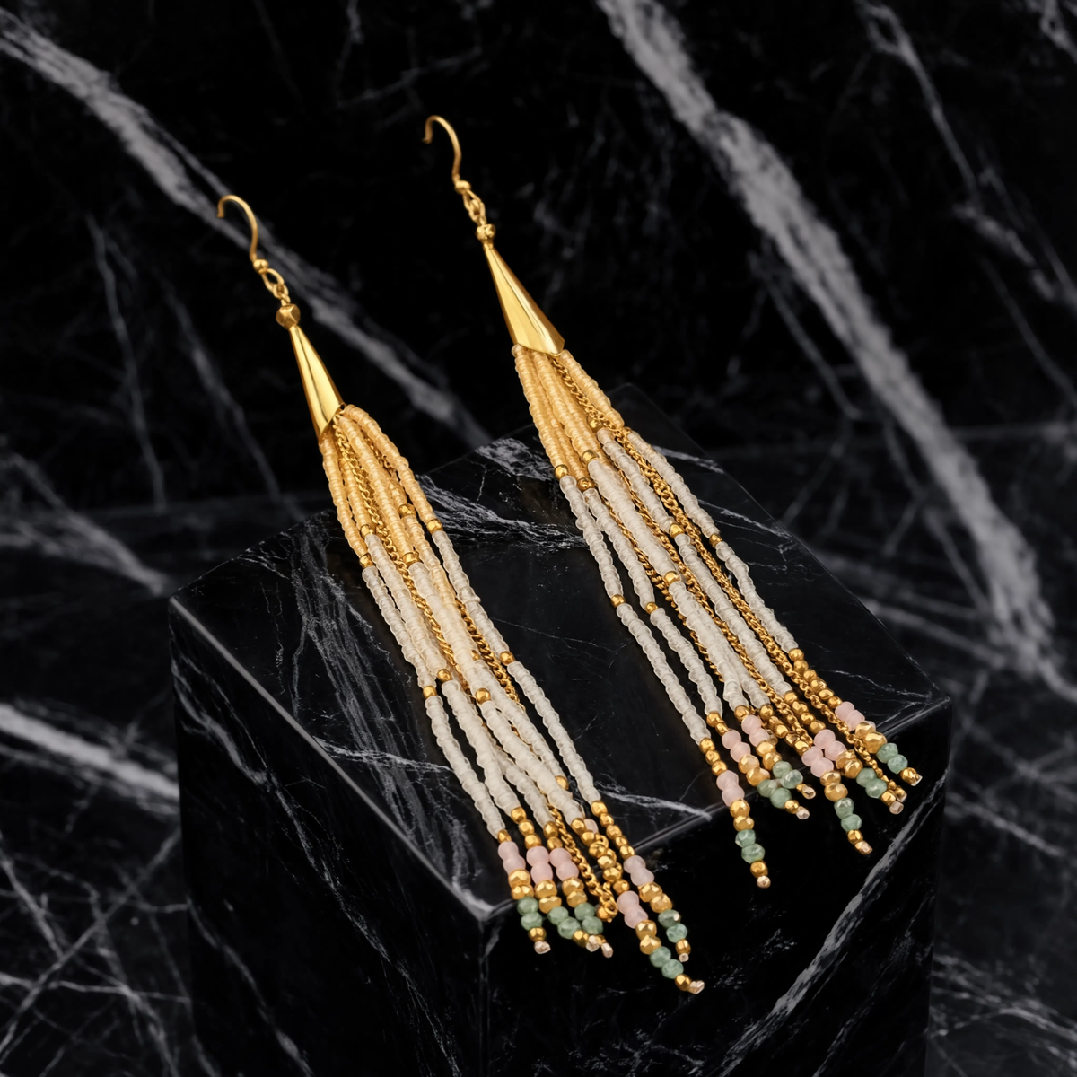 Isalda – Pendientes Vintage con Madera y Perlas