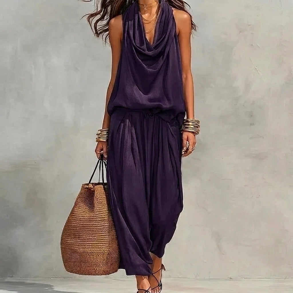 Ambra | Conjunto fluido con top halter drapeado y pantalón