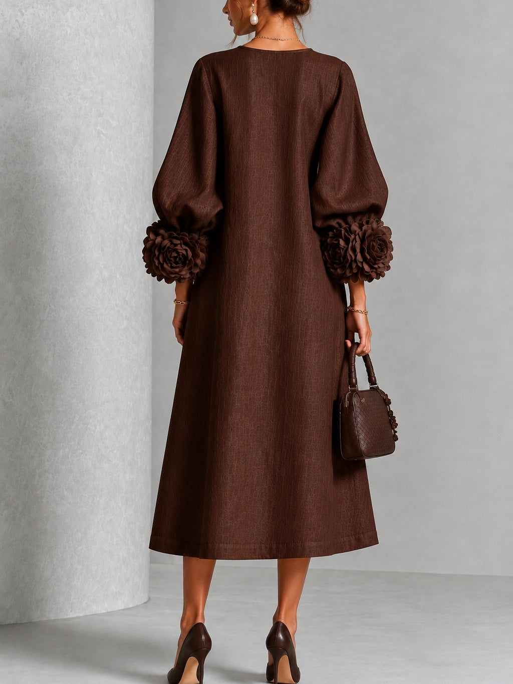 Carla | Vestido Midi con Botones de Flor y Mangas Abullonadas