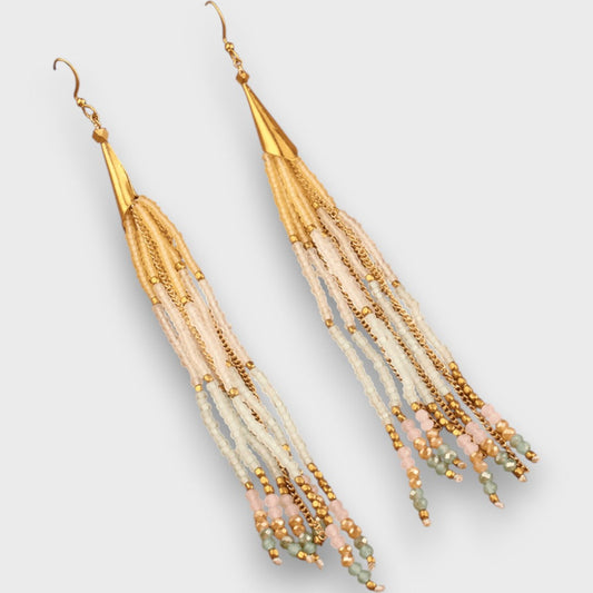 Isalda – Pendientes Vintage con Madera y Perlas