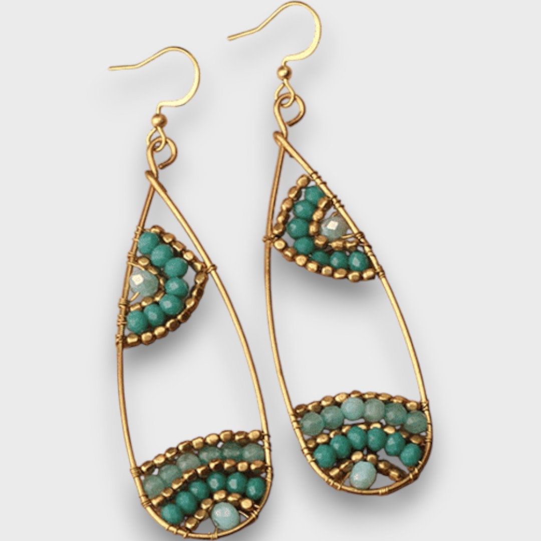 Isalda – Pendientes Vintage con Madera y Perlas