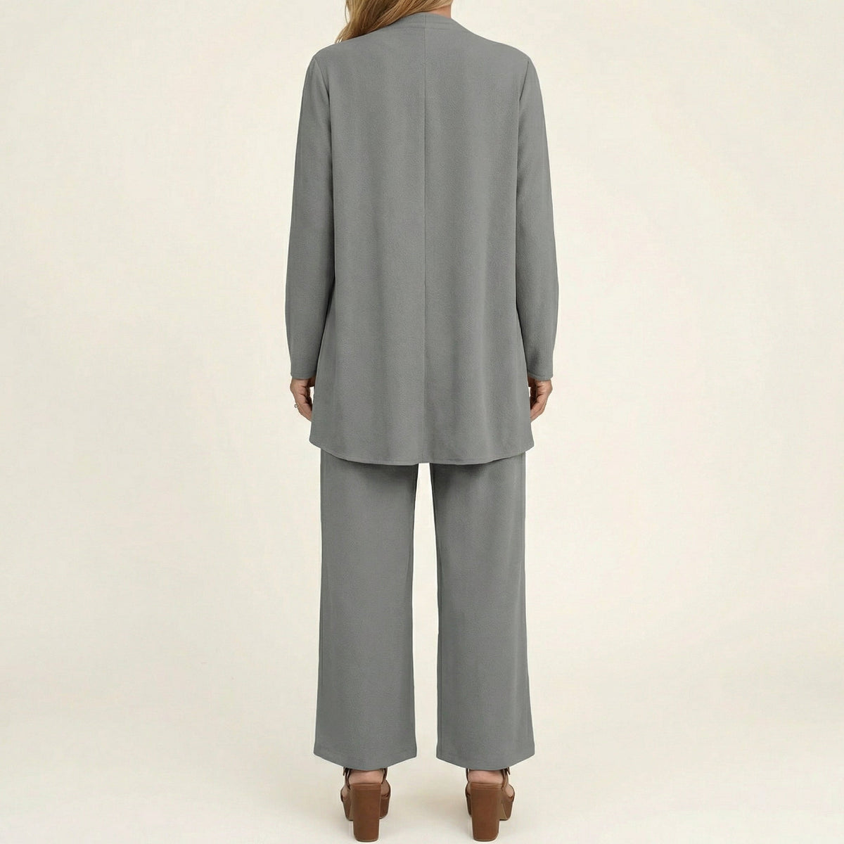 Beatriz | Conjunto Minimalista de Tres Piezas
