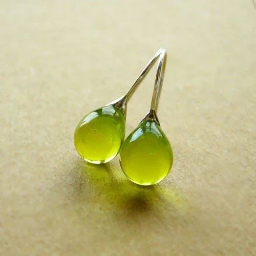 Pendientes vintage de vidrio oliva