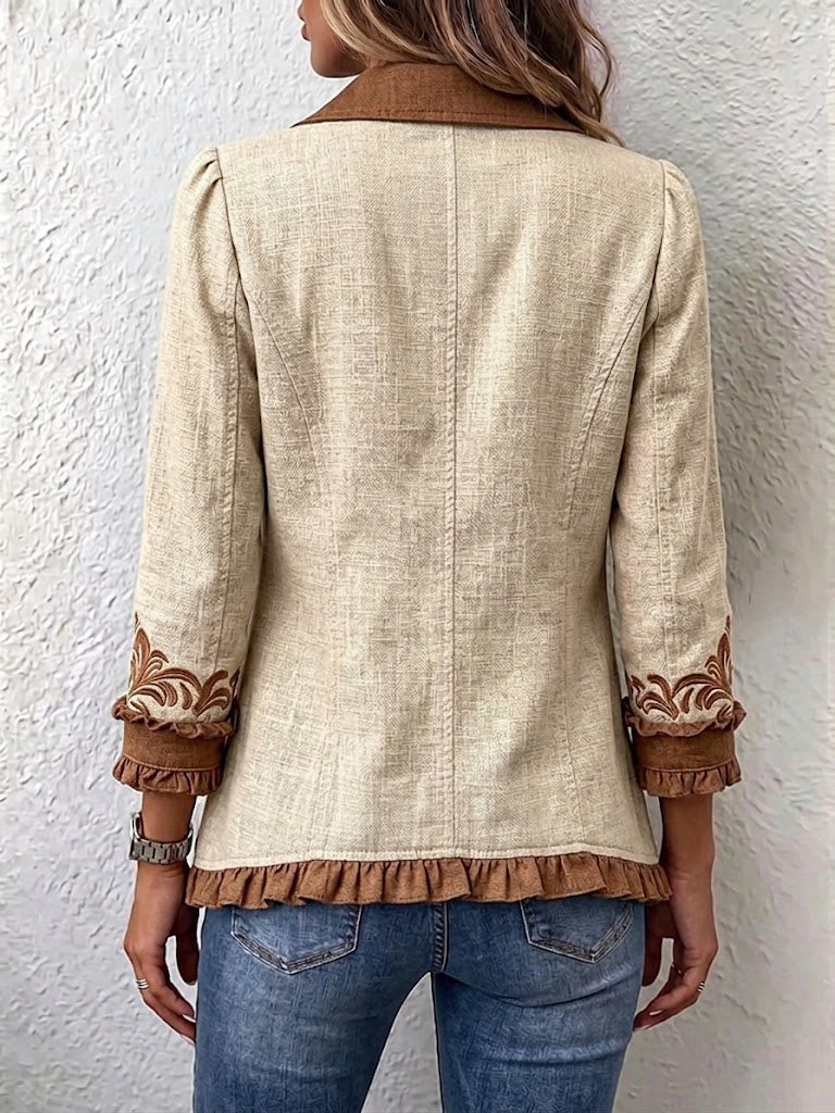 Yolanda | Chaqueta Floral Bordada con Volantes