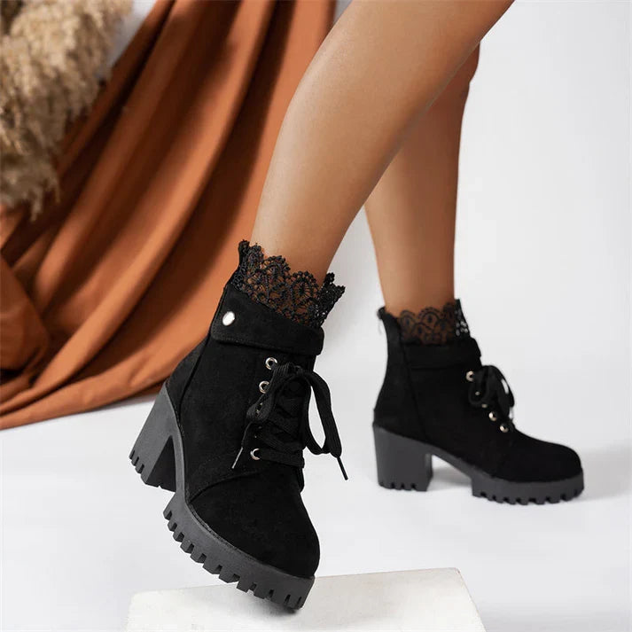 Tania - Botines con encaje y tacón grueso