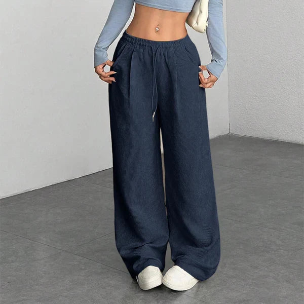 Leire - Pantalones de pana holgados y desenfadados